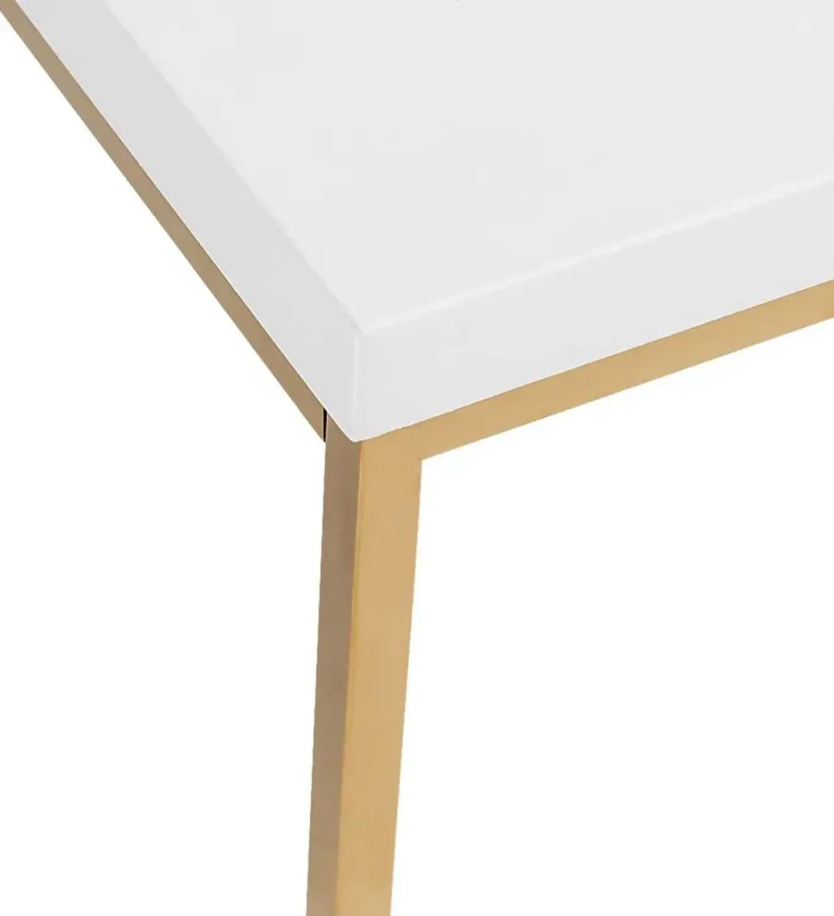 Clower White Cocktail Table