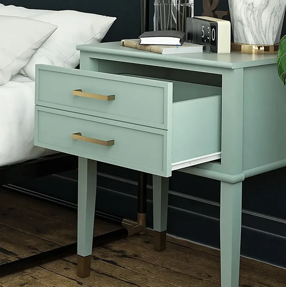Surrhyne Green End Table