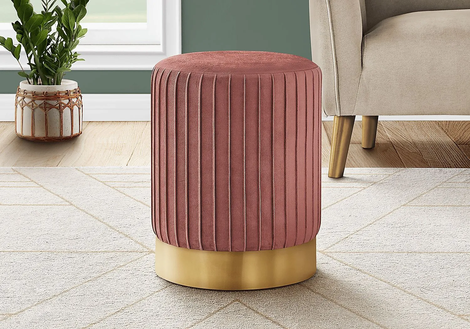 Binnicker Pink Ottoman