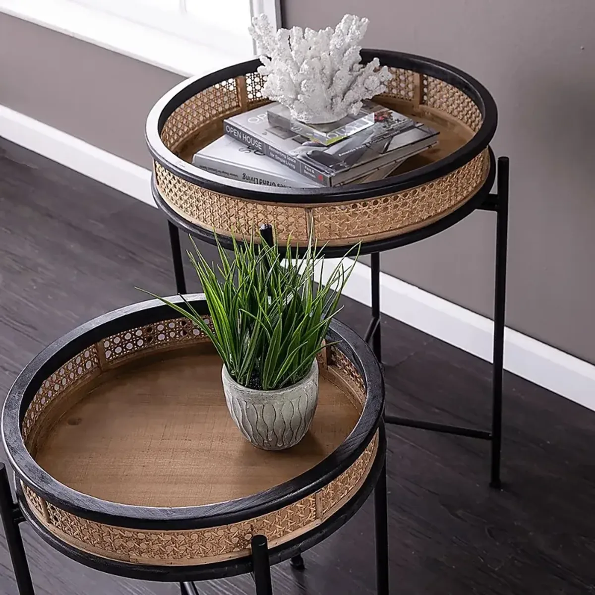 Zircone Black Accent Table, Set of 2