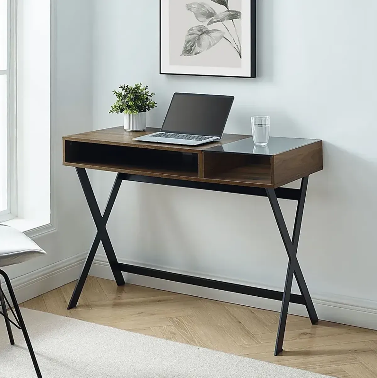 Banderra Brown Desk