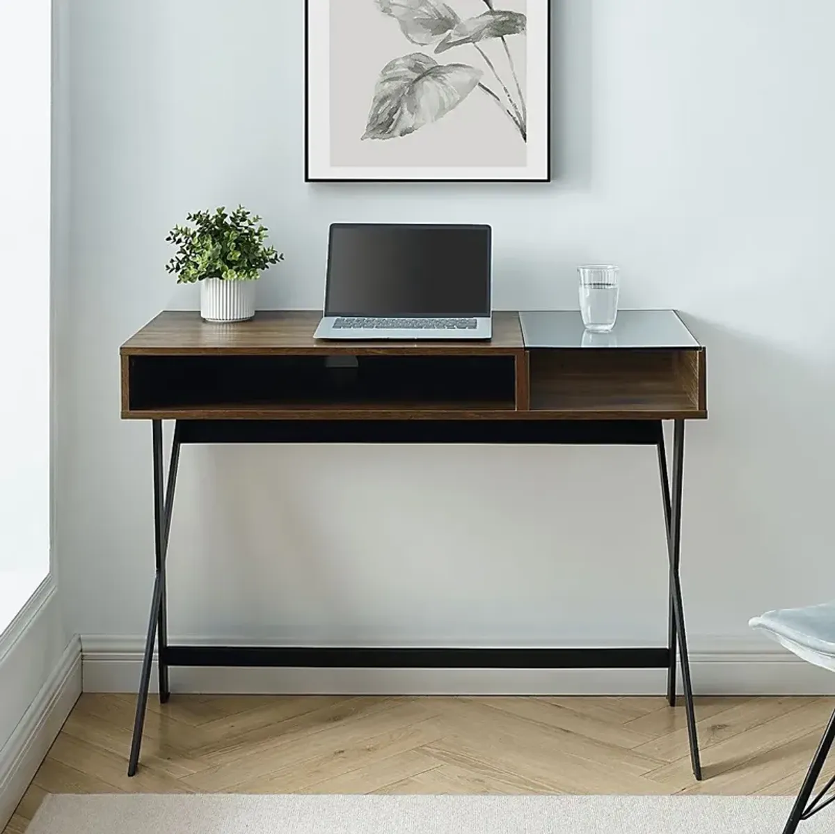 Banderra Brown Desk