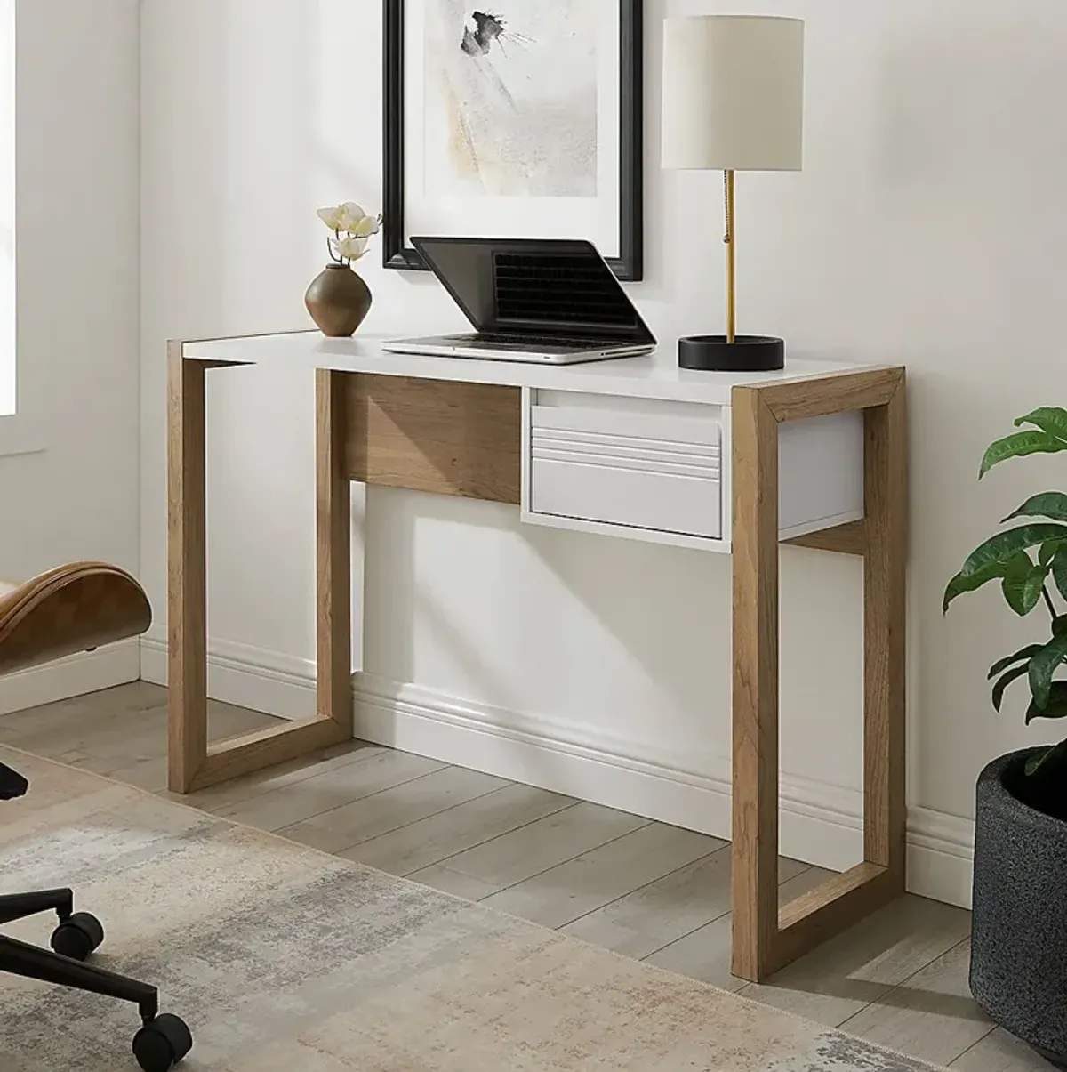 Willshire White Desk