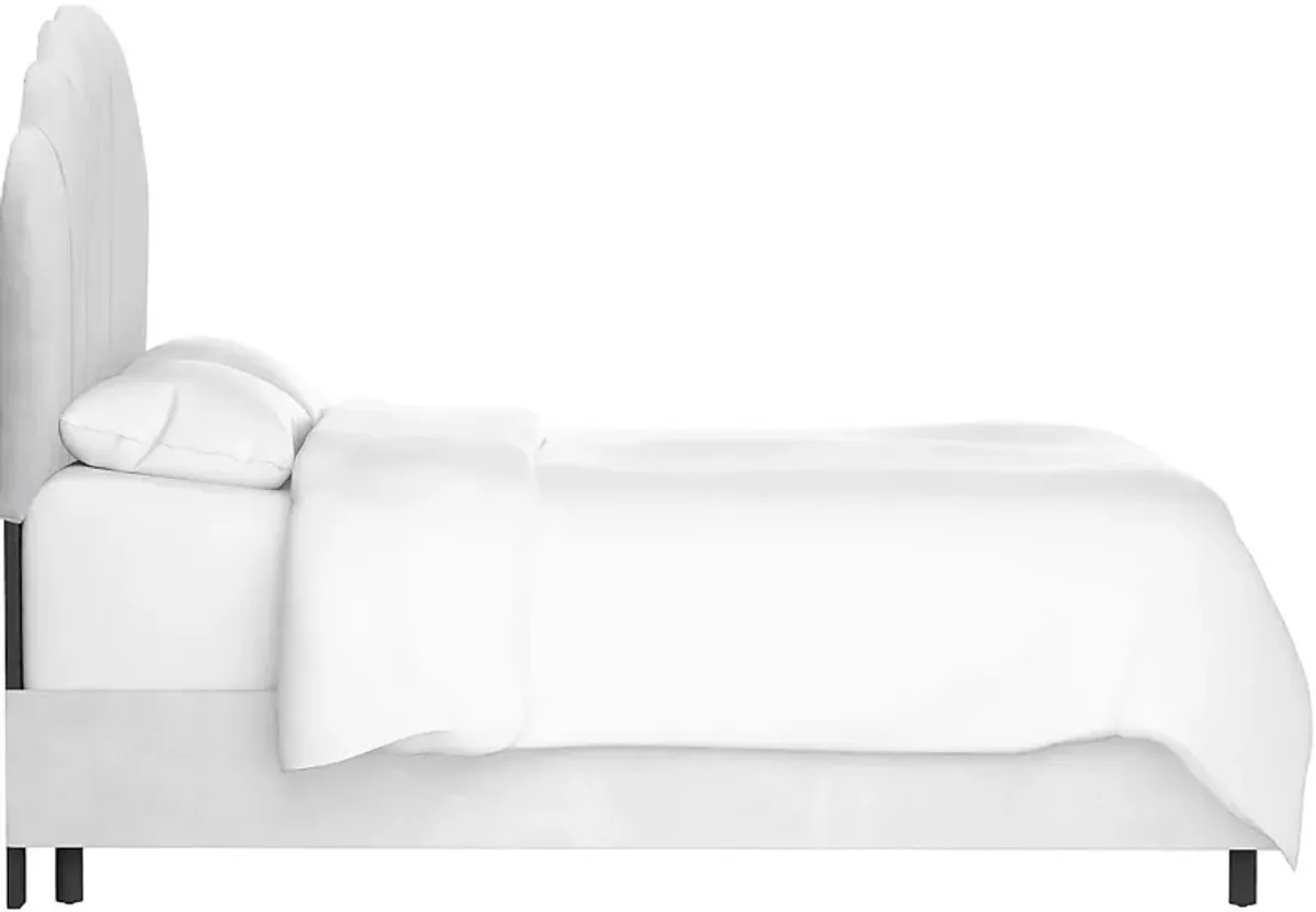 Eloisan White Twin Bed