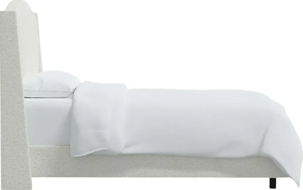 Alvena White Full Bed