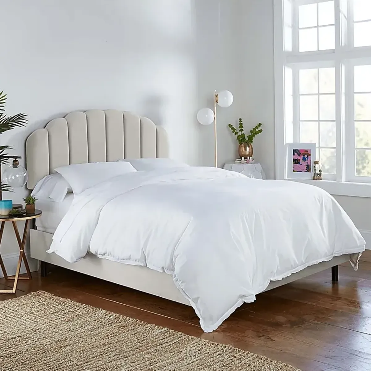 Eloisan Light Gray Full Bed