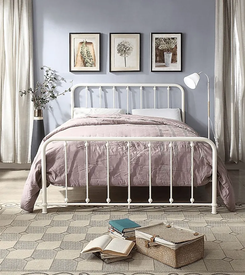 Lasula White Full Post Bed