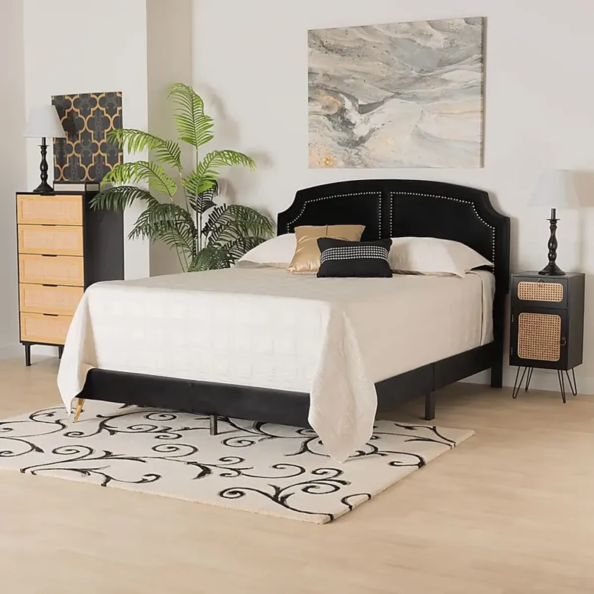 Anahma Black Queen Bed