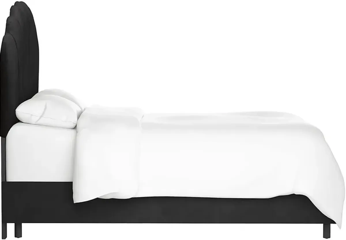 Eloisan Black Queen Bed