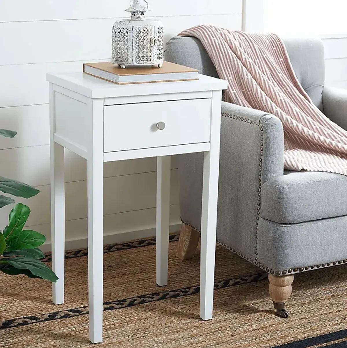 Wardlaw White Nightstand