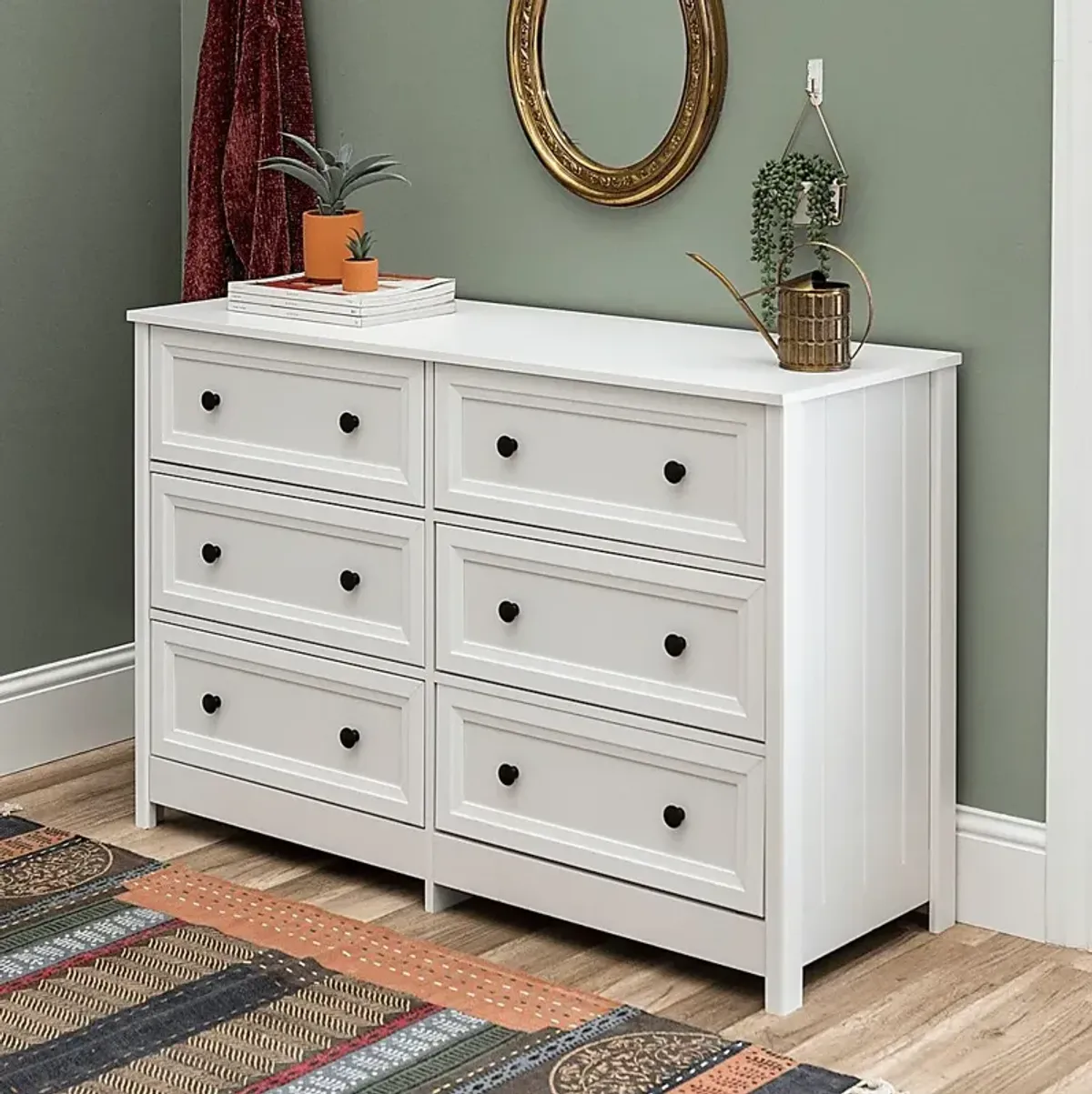 Arlora White 6 Drawer Dresser