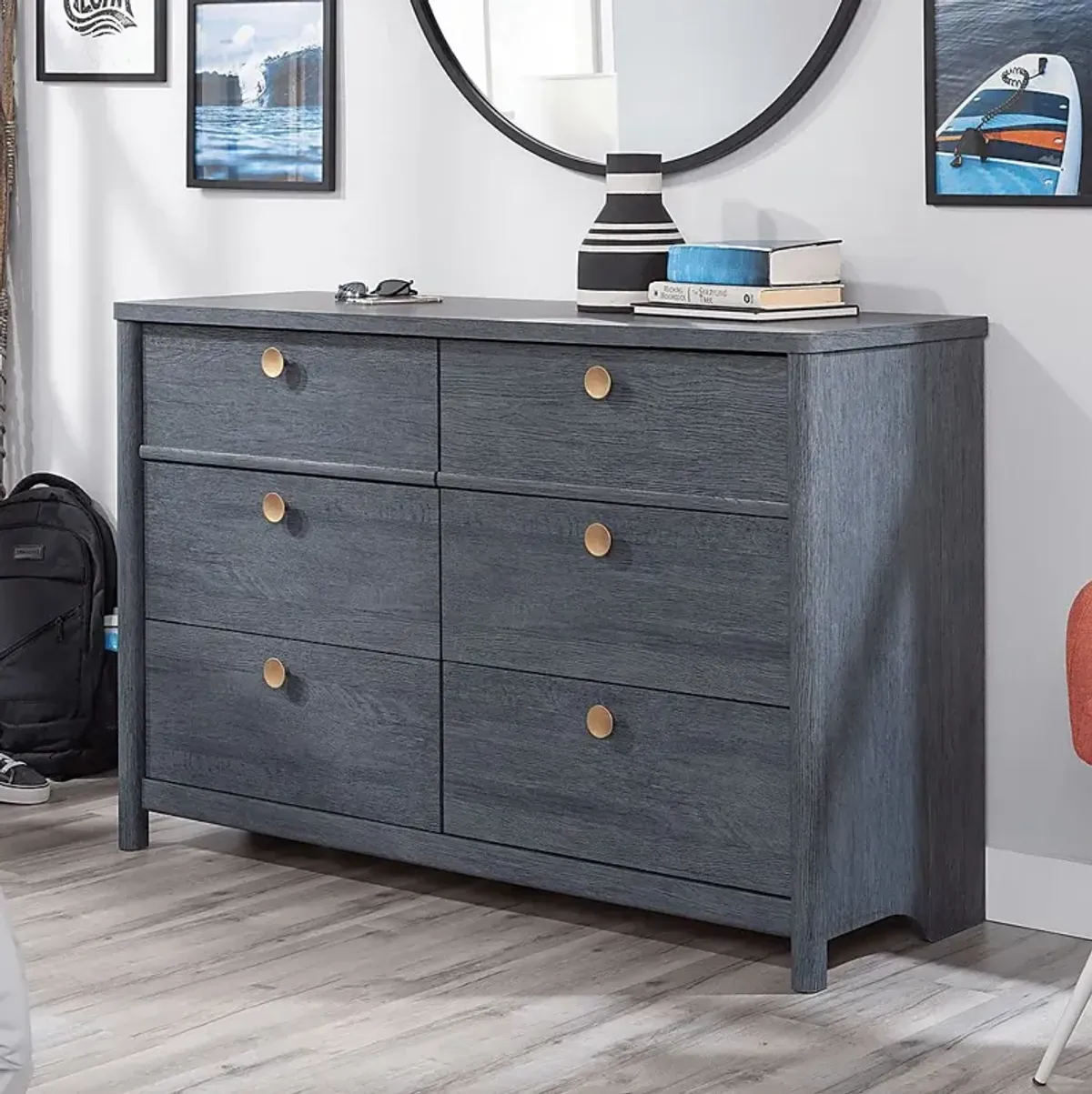 Carmell Blue Dresser