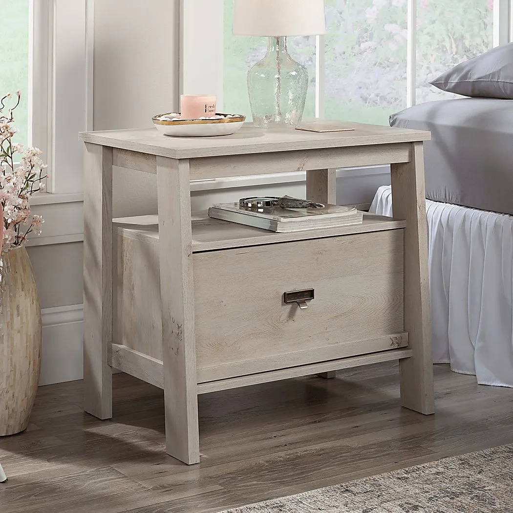 Everleth White Nightstand