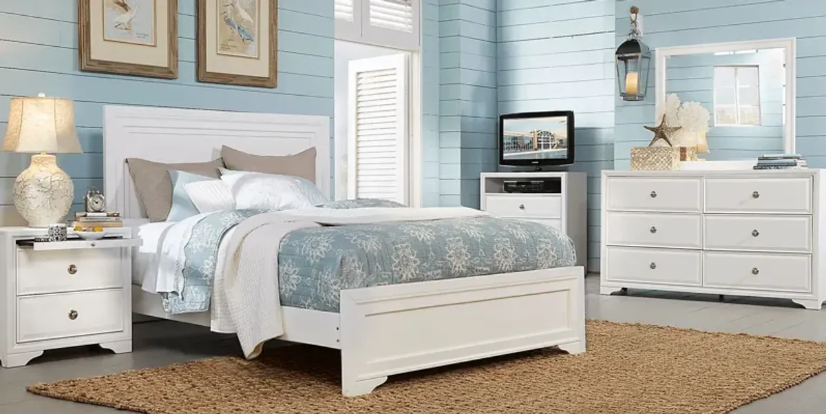 Belcourt White 7 Pc Queen Panel Bedroom