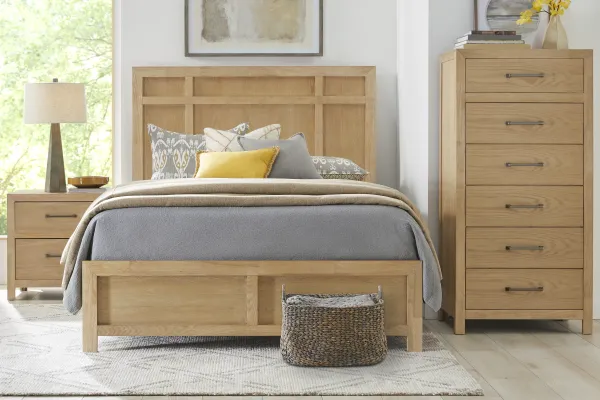 Woodley Natural 5 Pc Queen Panel Bedroom