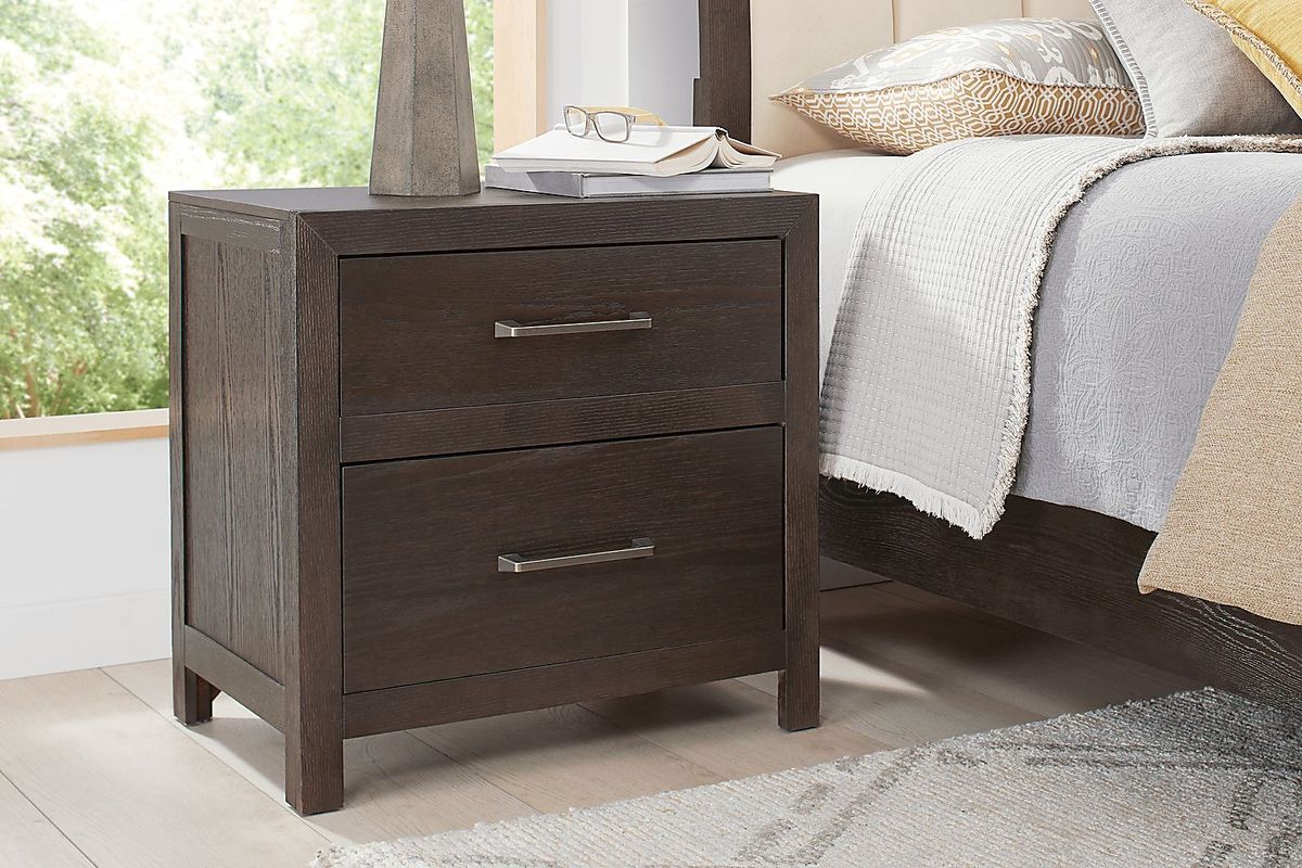 Woodley Dark Brown 5 Pc Queen Panel Bedroom