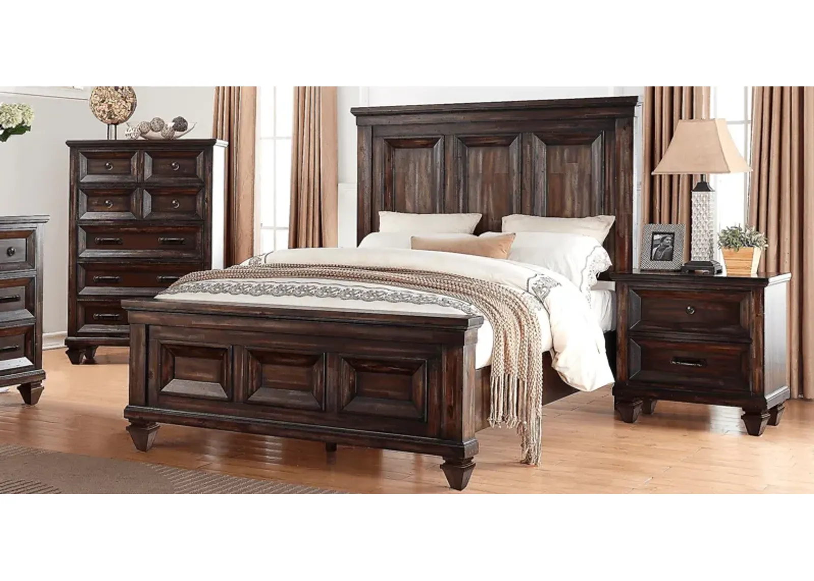 Bridgewood Walnut 5 Pc Queen Panel Bedroom