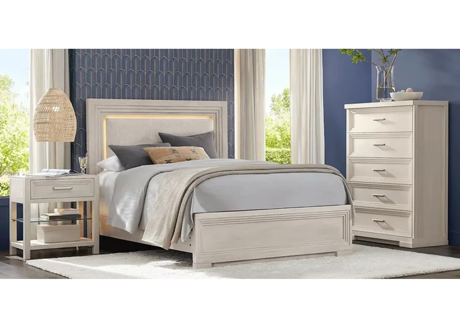 Royal Park Ivory 5 Pc King Panel Bedroom