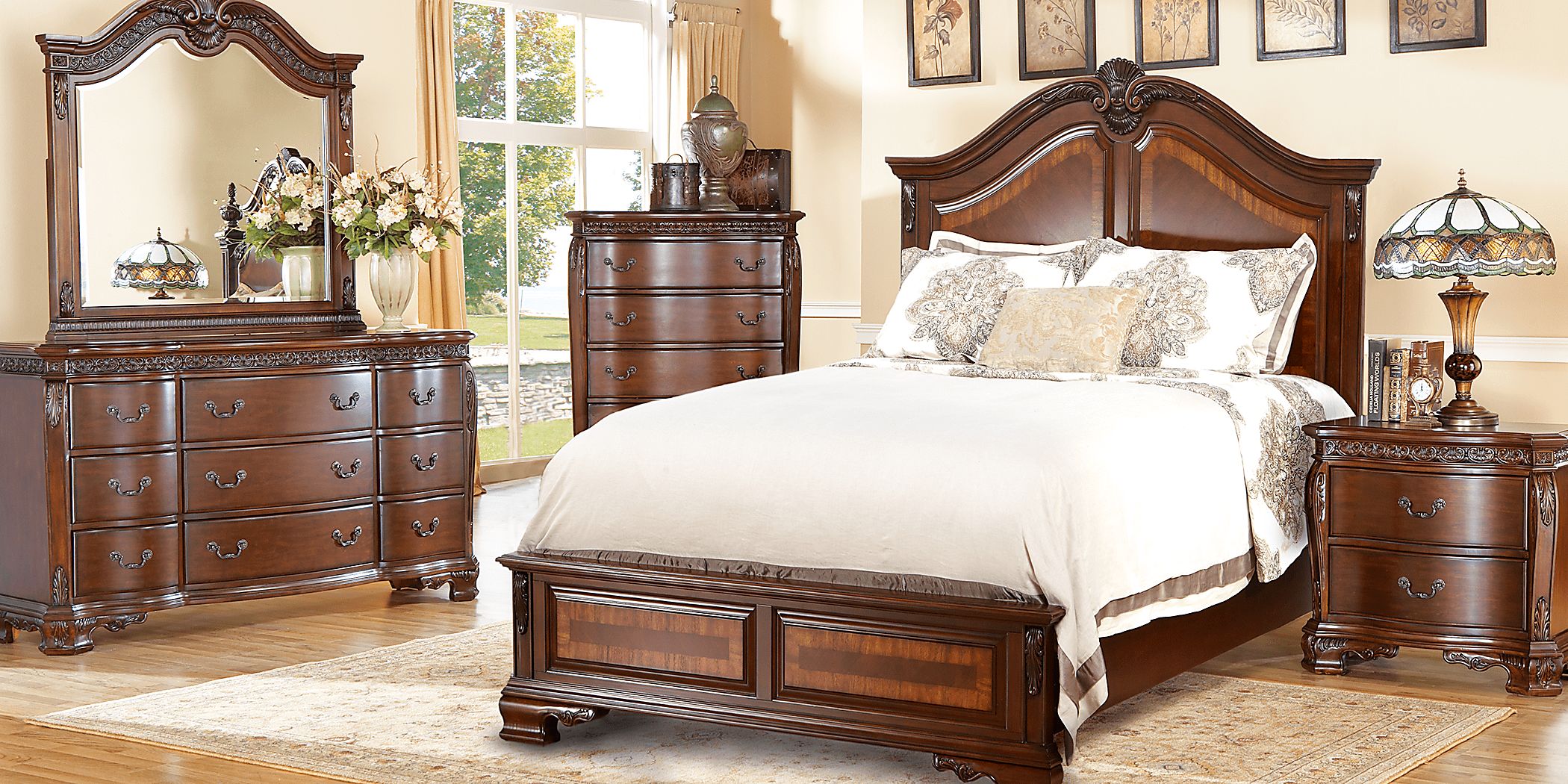 Cortinella Cherry 5 Pc Queen Panel Bedroom