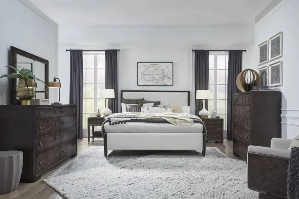 Henley Brown 5 Pc Queen Upholstered Bedroom