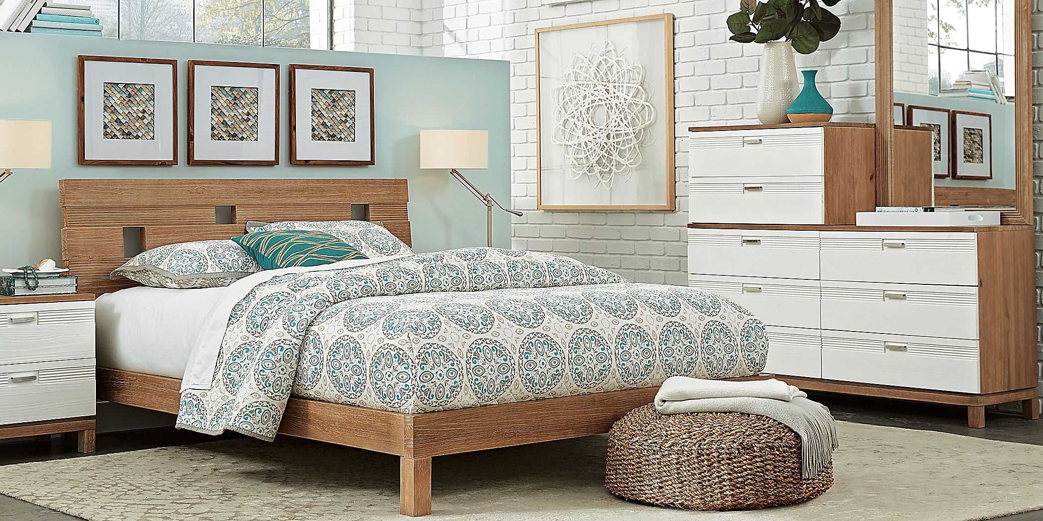 Gardenia Pecan 5 Pc Queen Platform Bedroom