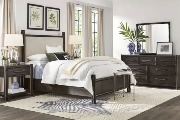 Vineyard Estates Brown 5 Pc Queen Upholstered Bedroom