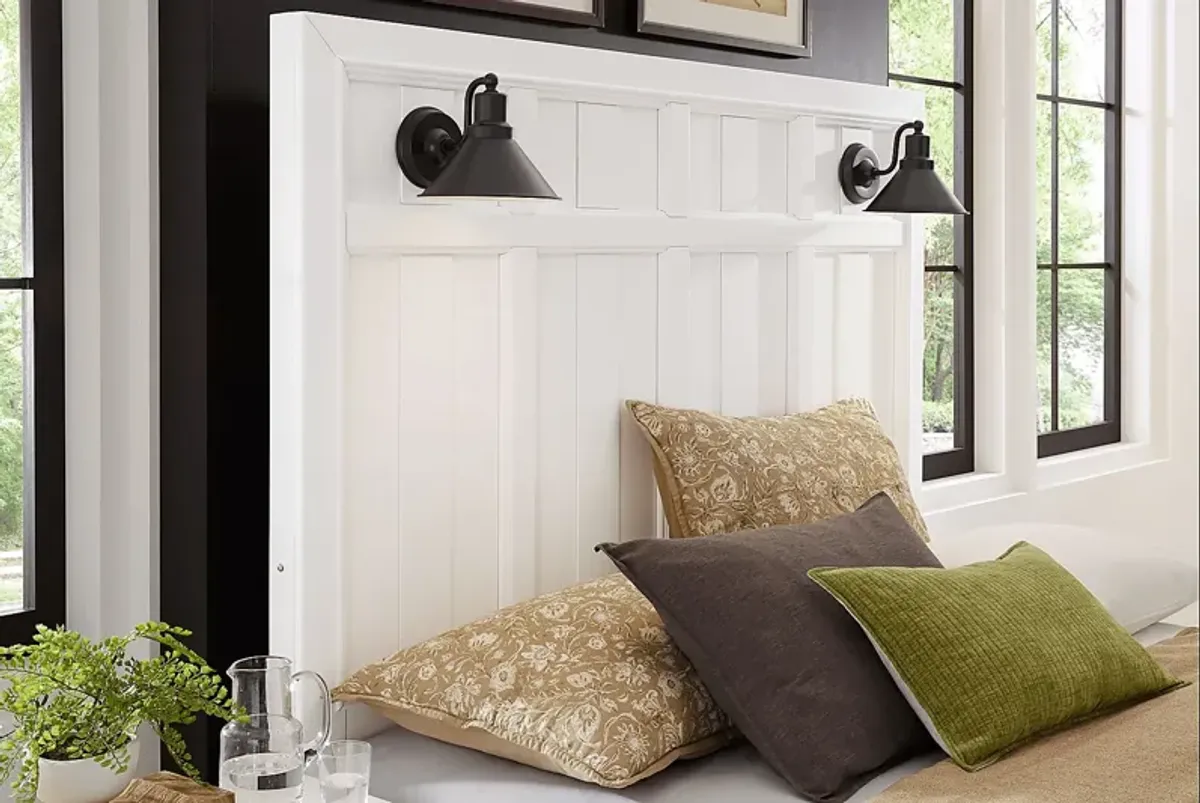 Owings Mill White 5 Pc King Panel Bedroom