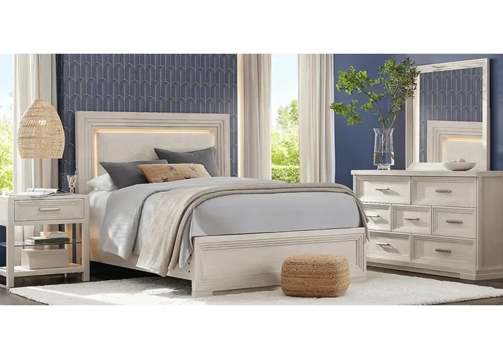 Royal Park Ivory 5 Pc King Panel Bedroom