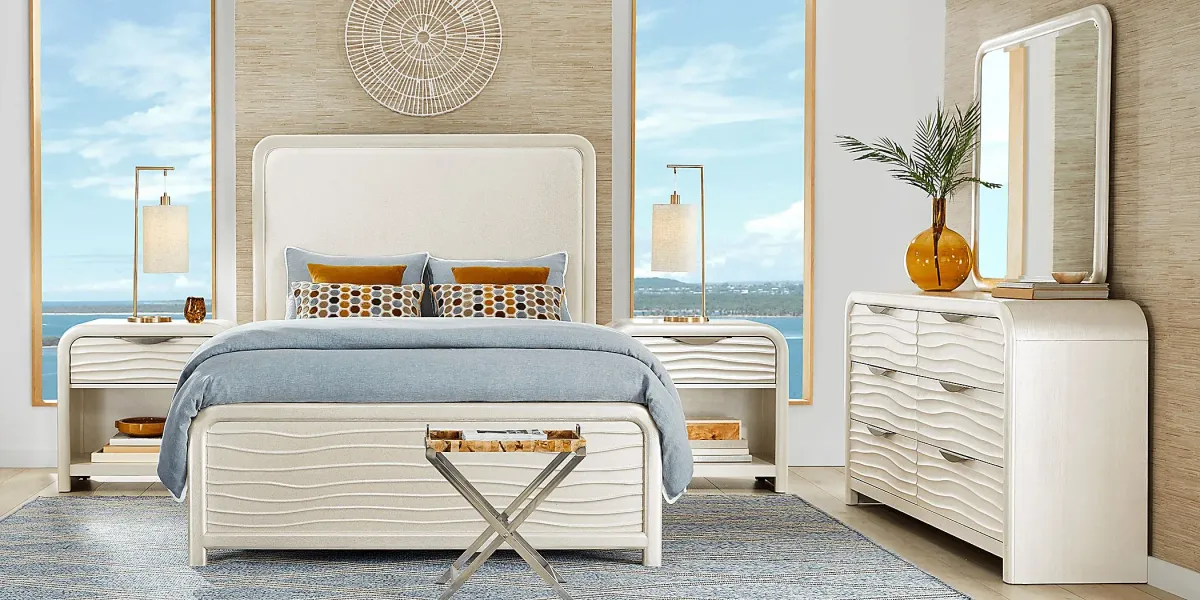 Point Loma White 3 Pc Queen Panel Bed