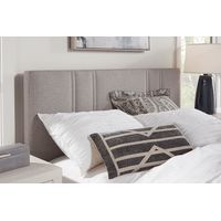 Aubrielle Sand 3 Pc Queen Upholstered Bed