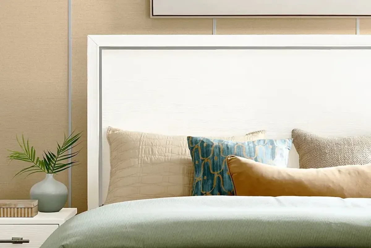 Aruba White 3 Pc Queen Panel Bed