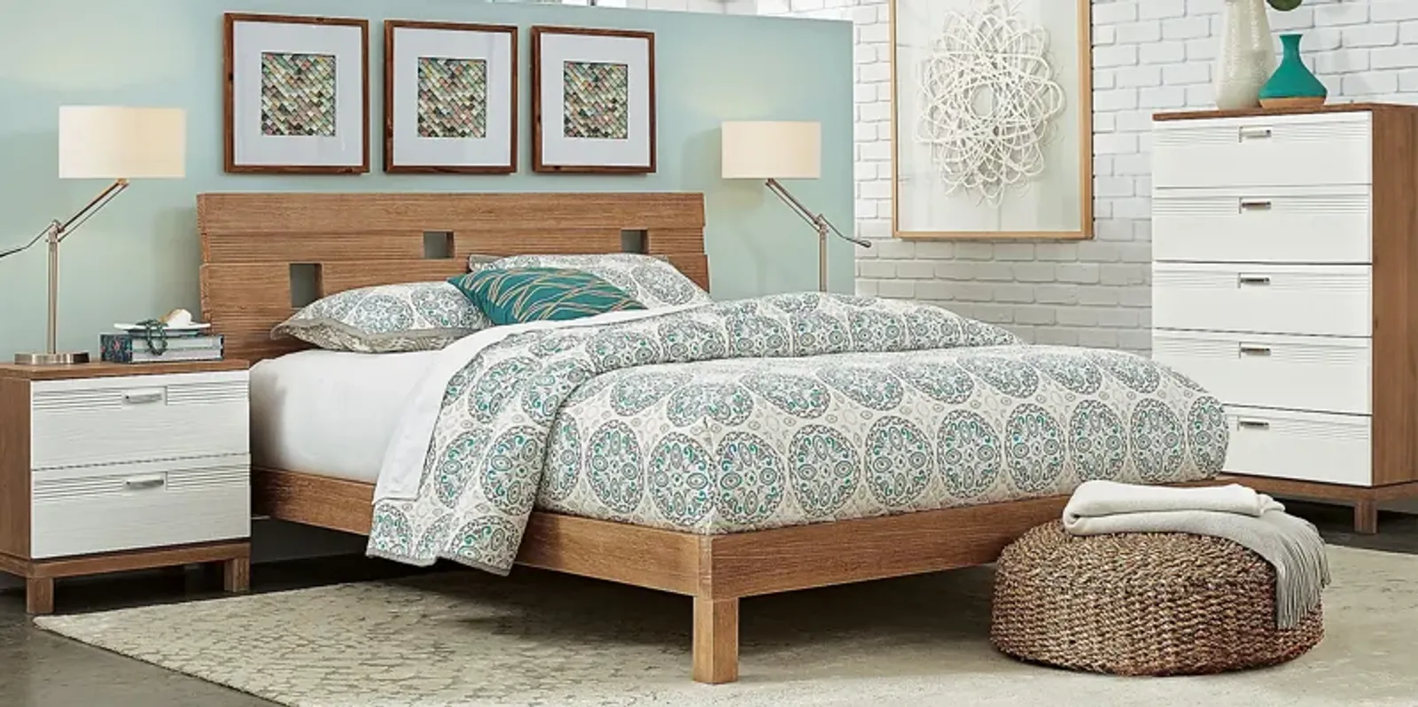 Gardenia Pecan 5 Pc Queen Platform Bedroom