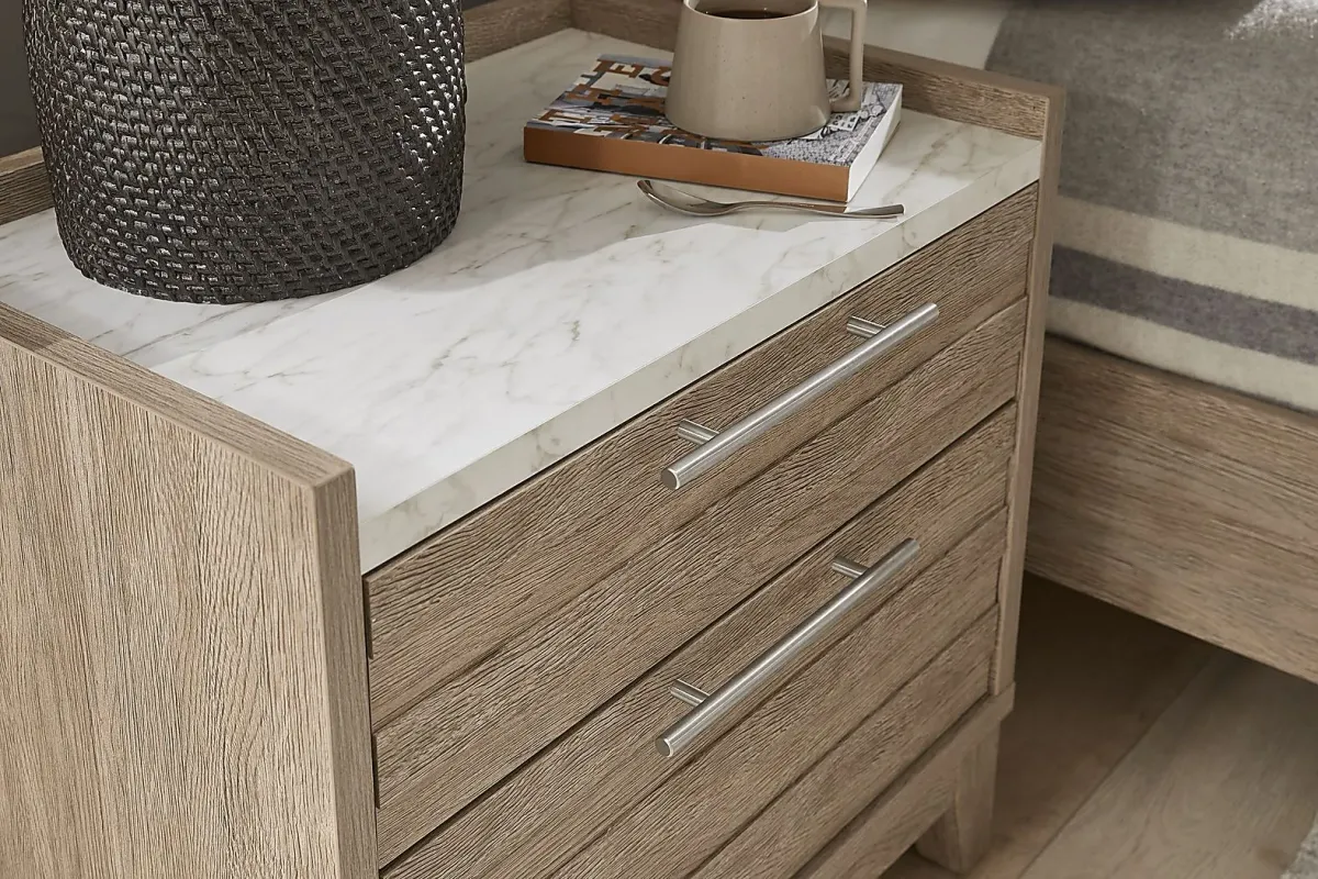 Ellenbrook Brown 5 Pc King Panel Bedroom