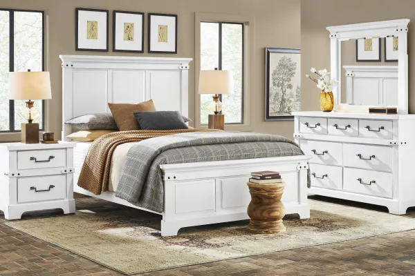 Fairhaven White 7 Pc Queen Panel Bedroom