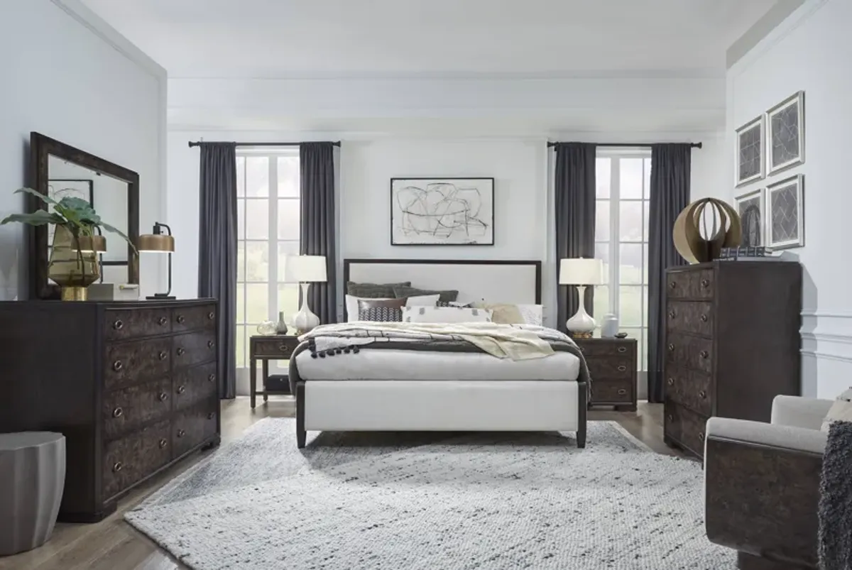 Henley Brown 7 Pc Queen Upholstered Bedroom