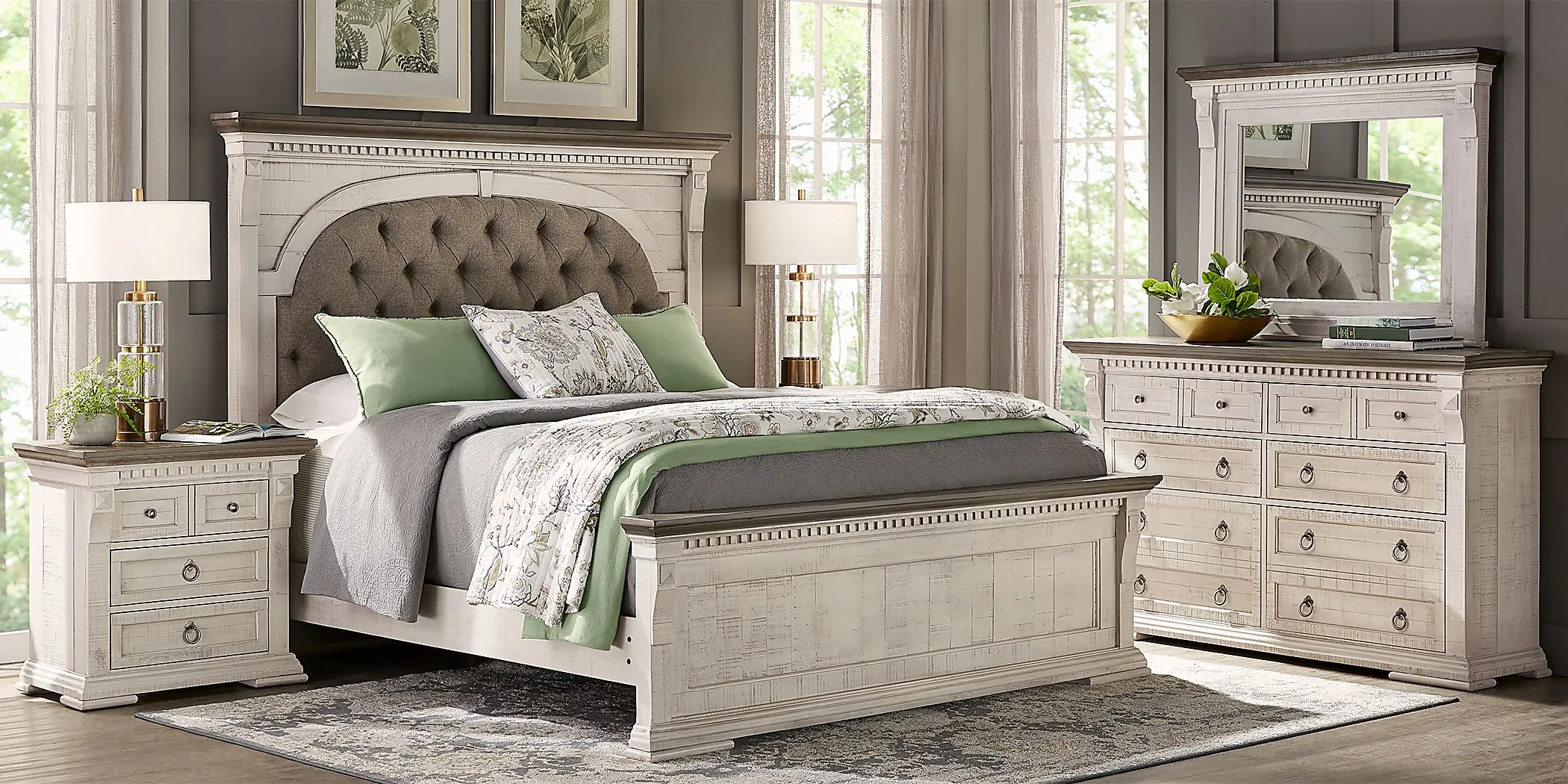 Crestwell Manor White 7 Pc Queen Upholstered Bedroom