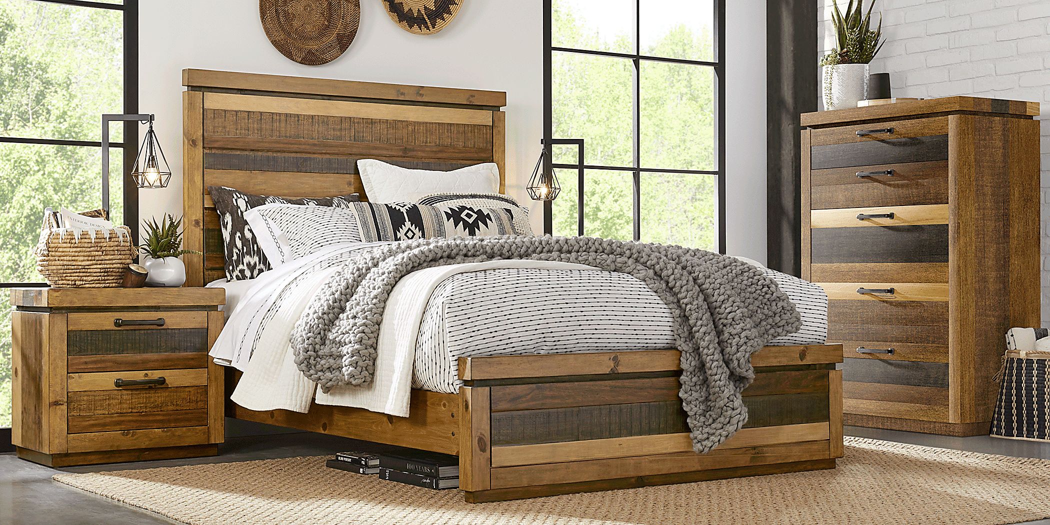 Westover Hills Brown 5 Pc Queen Panel Bedroom