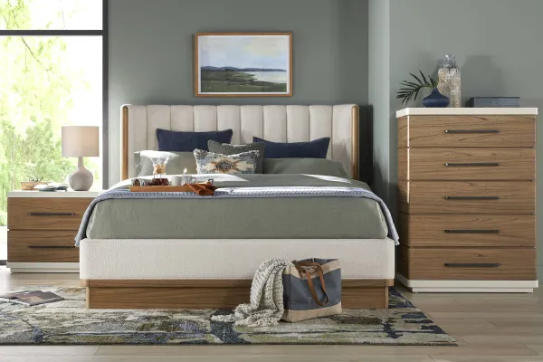 Small Spaces Bristol Bay Brown 5 Pc Upholstered Queen Bedroom