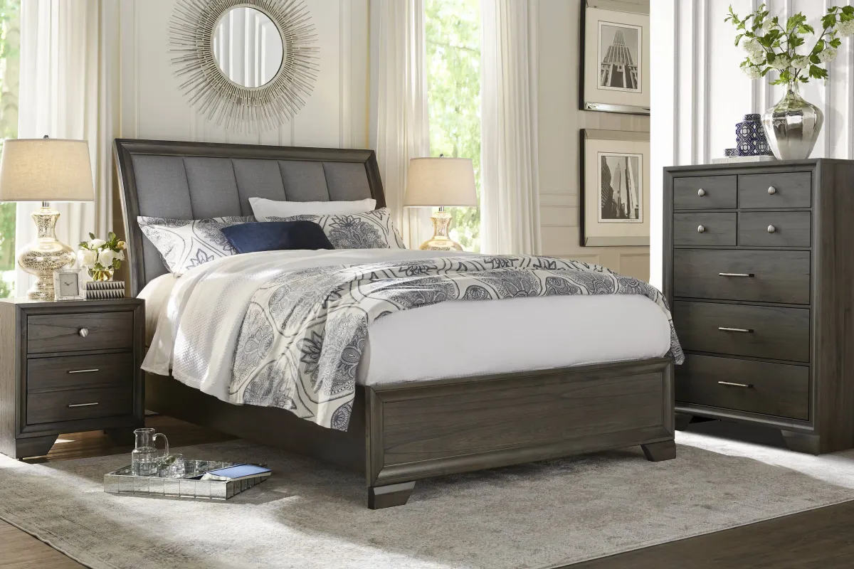 Small Spaces Beckwood Gray 5 Pc Queen Upholstered Sleigh Bedroom