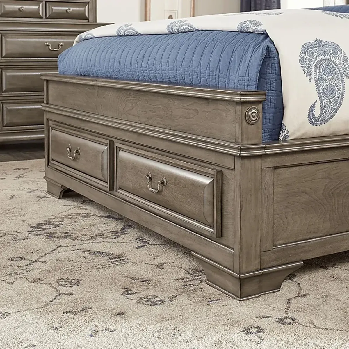 Mill Valley II Gray 5 Pc Queen Sleigh Bedroom with Storage