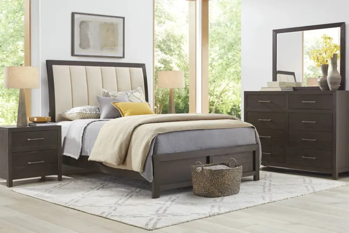 Woodley Dark Brown 5 Pc Queen Upholstered Bedroom