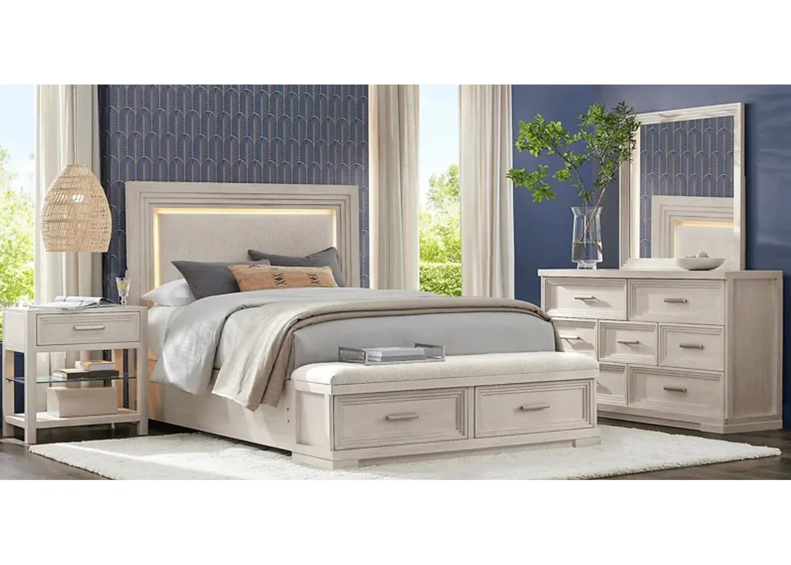 Royal Park Ivory 5 Pc Queen Storage Bedroom