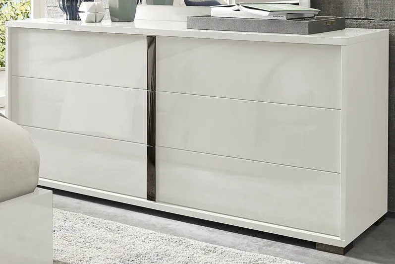 Luma Vista White Dresser