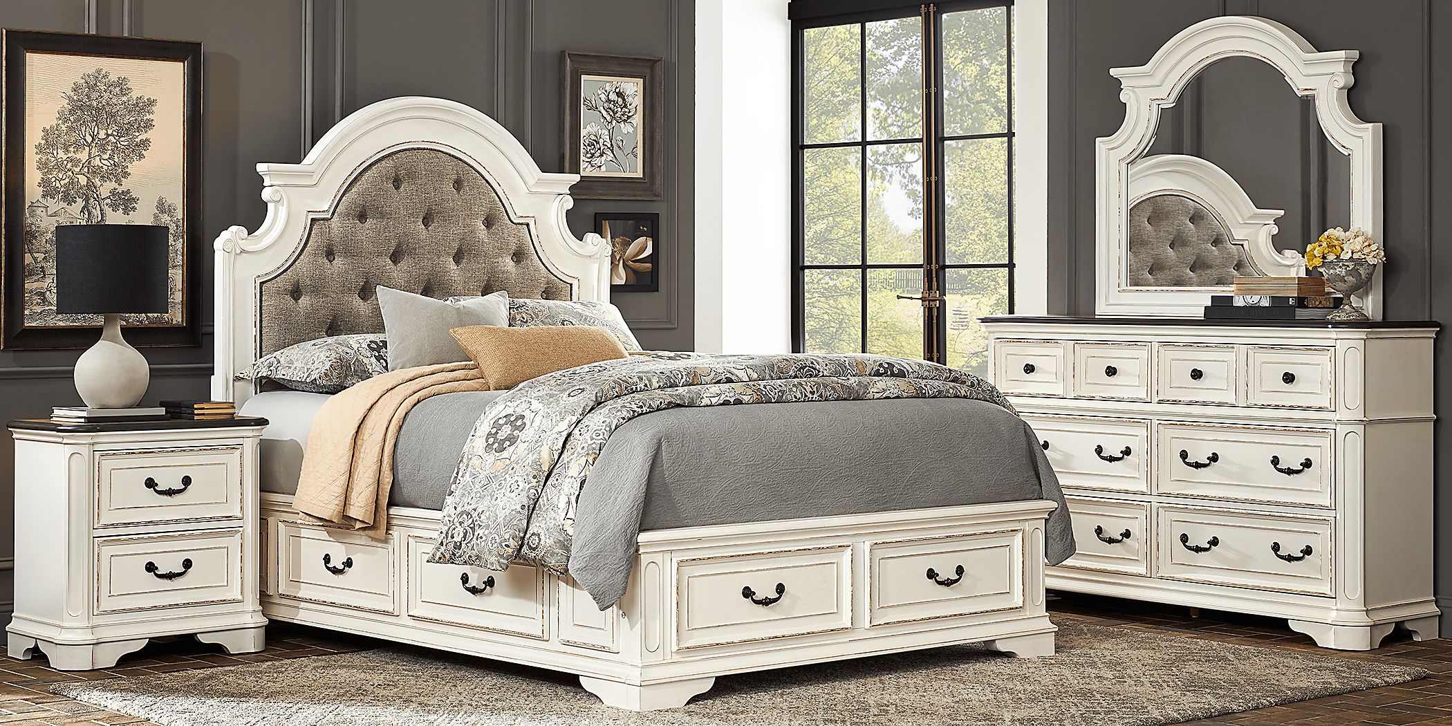 Marien Park White Queen Storage Bed