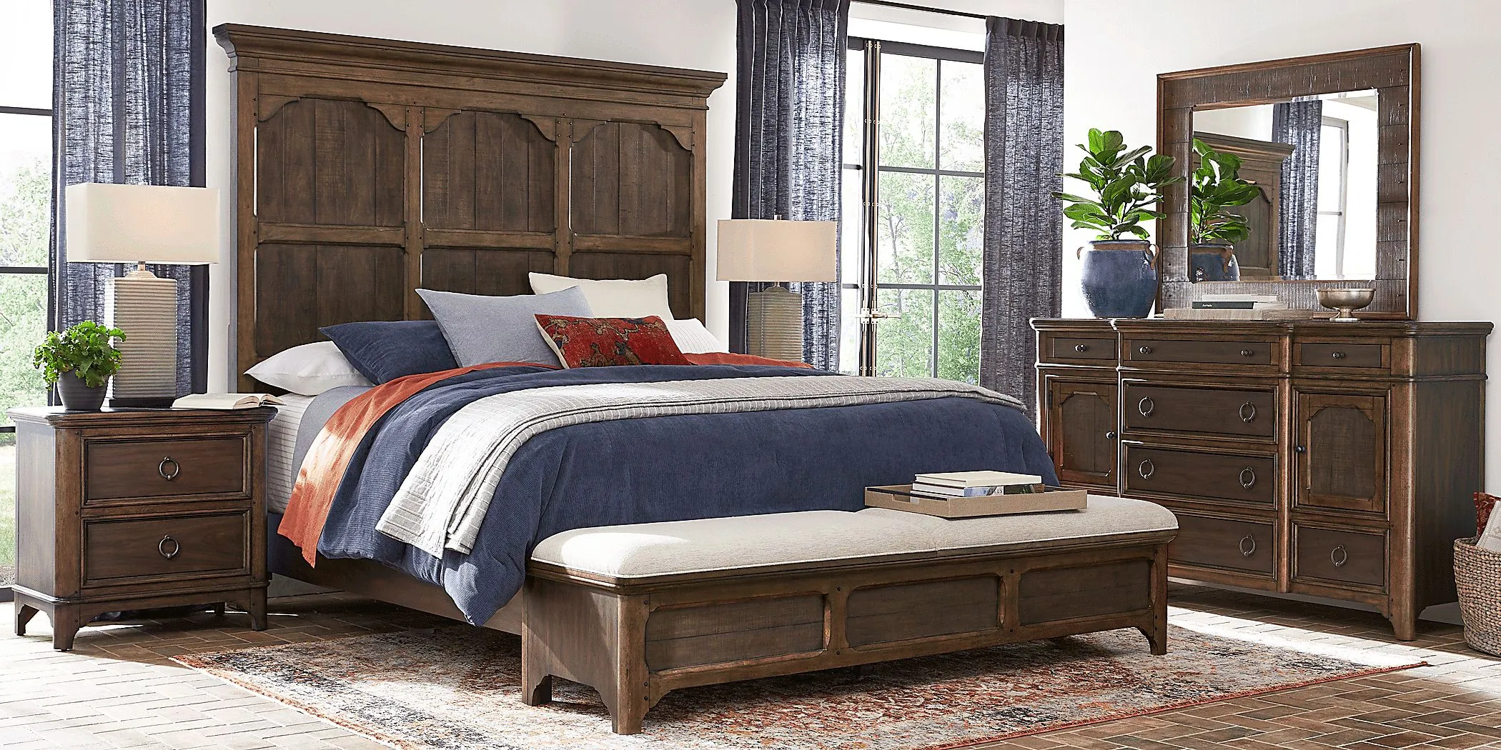 Chandler Hills Brown 3 Pc Queen Storage Bed