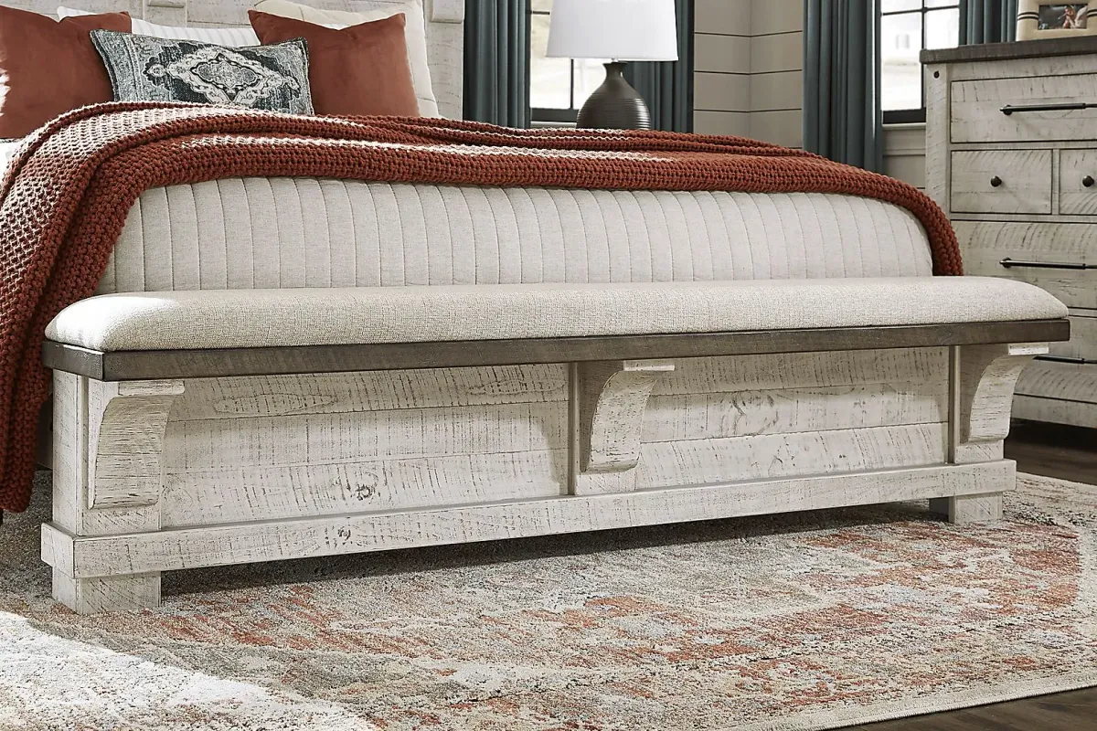 Bretten Crossing White 3 Pc Queen Bench Bed