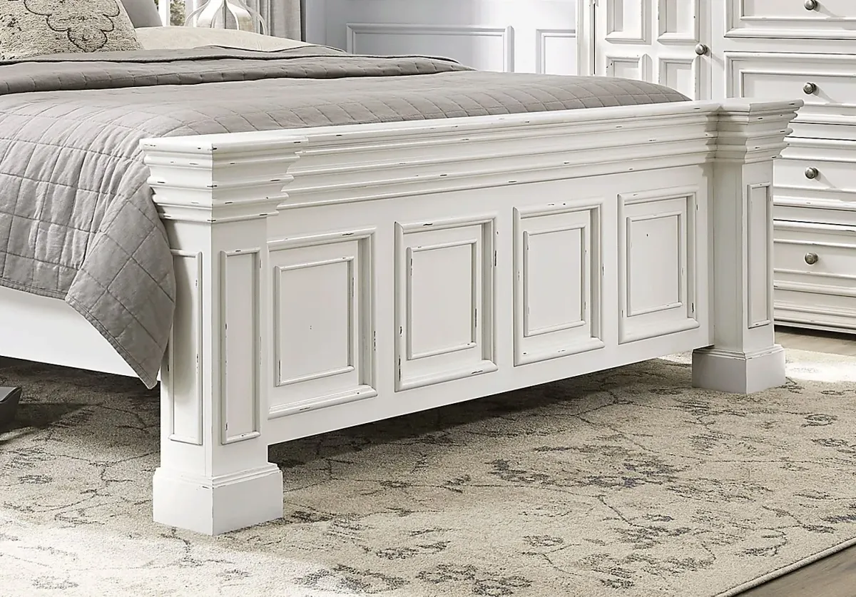 Folkston Bay White 7 Pc Queen Bedroom