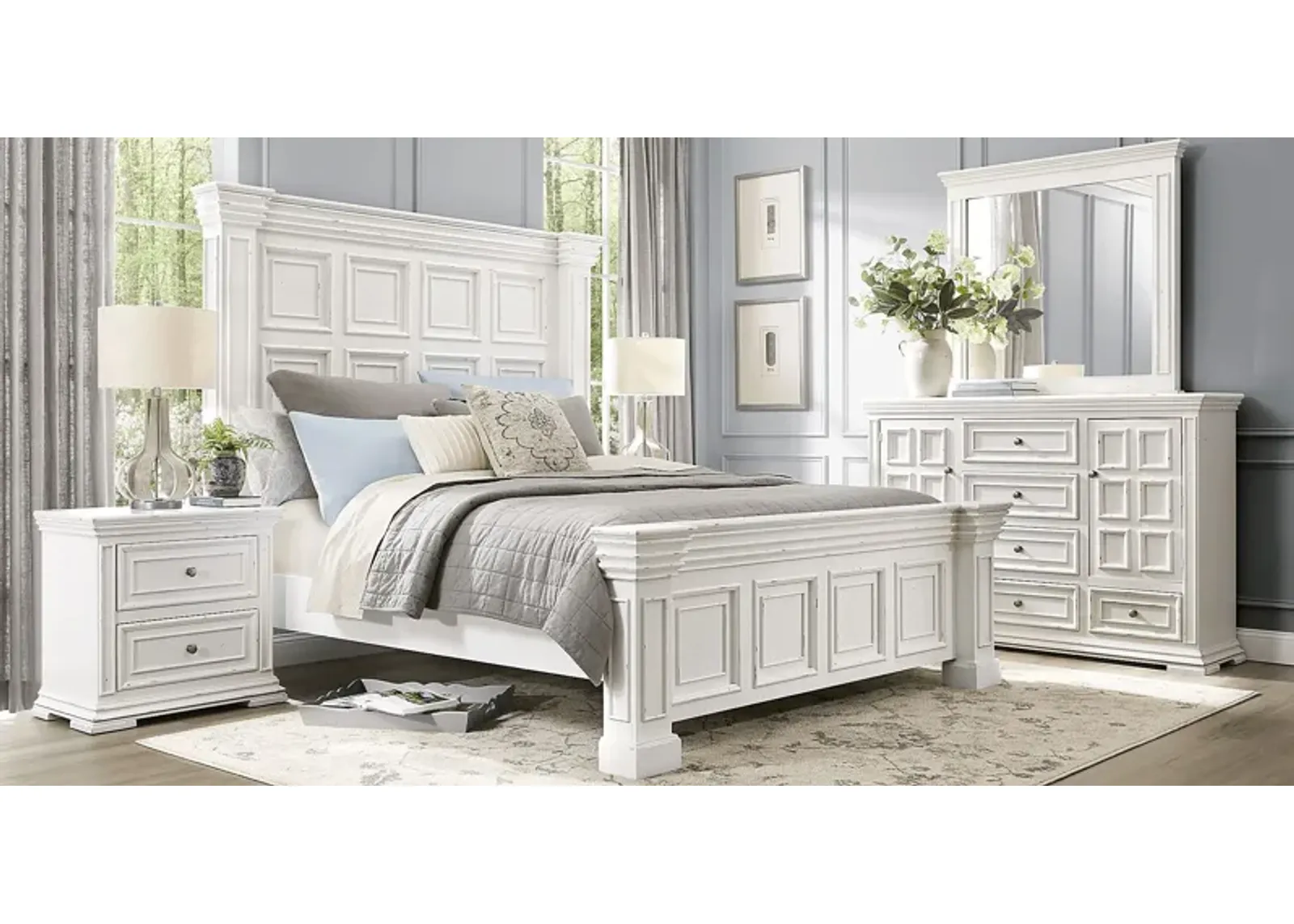 Folkston Bay White 7 Pc Queen Bedroom