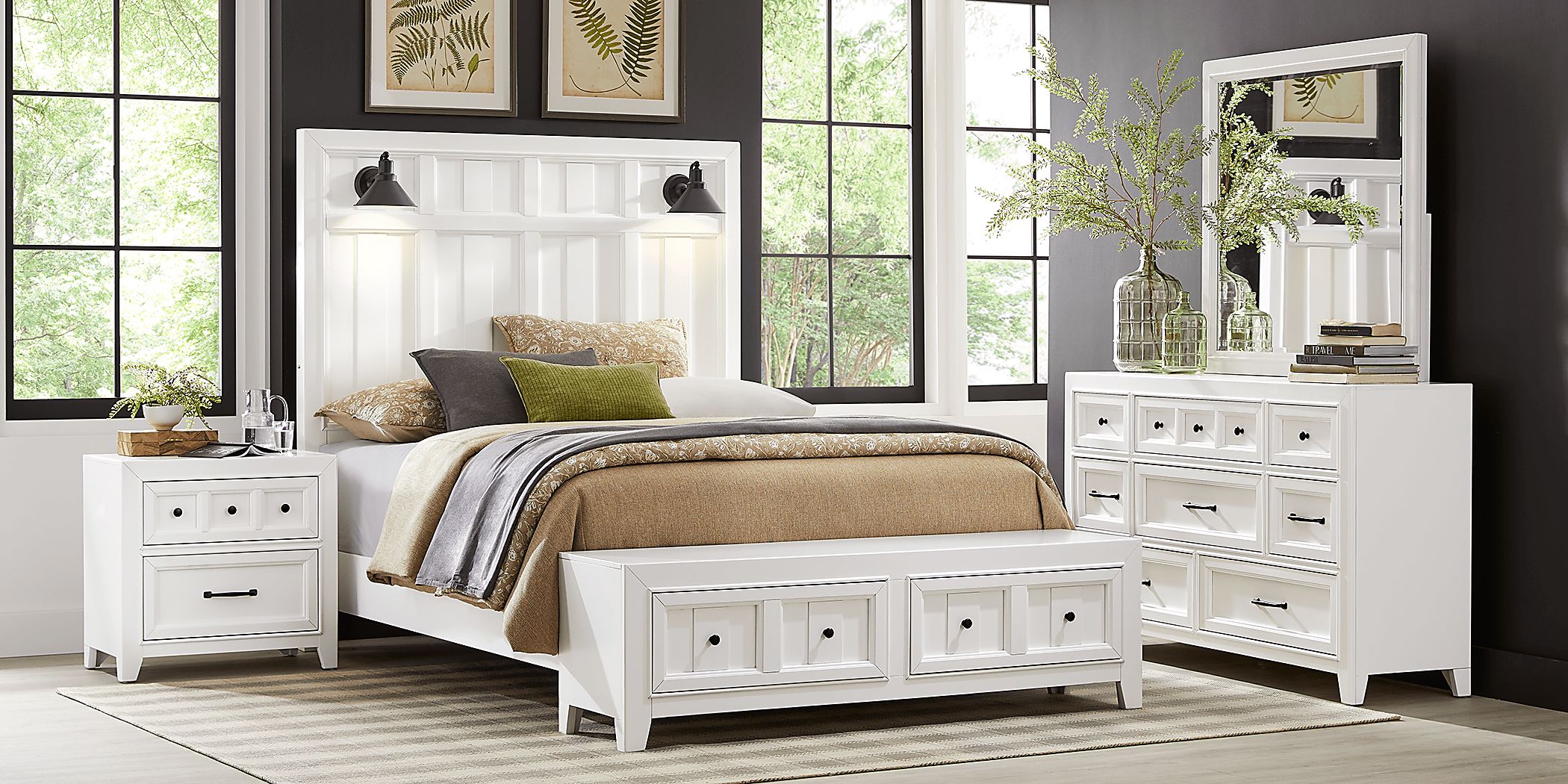 Owings Mill White 3 Pc King Storage Bed