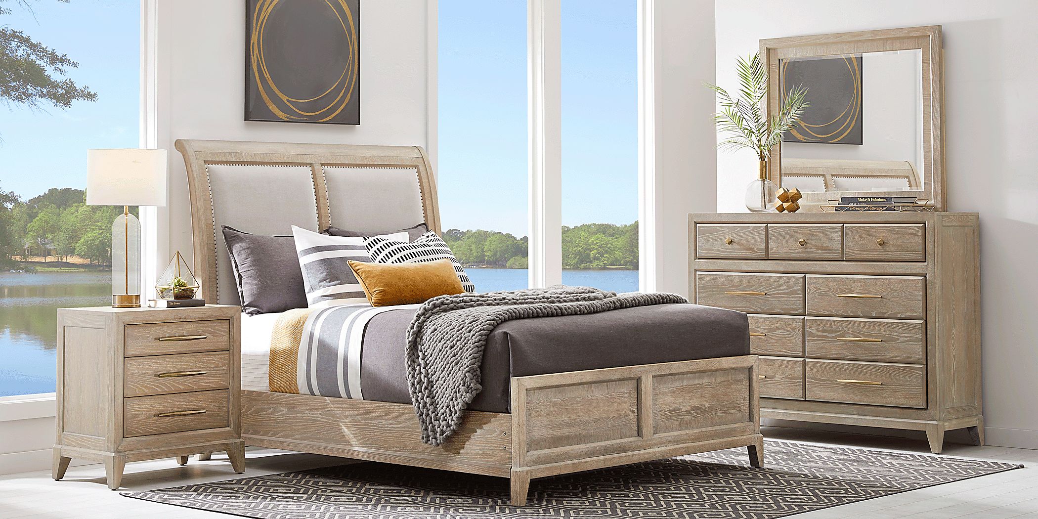Cindy Crawford Home Kailey Park Light Oak 3 Pc King Sleigh Bed